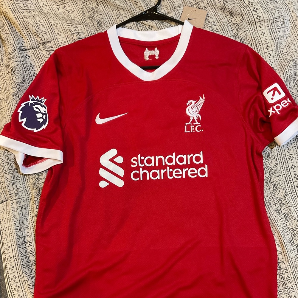 Liverpool Jersey 23/24